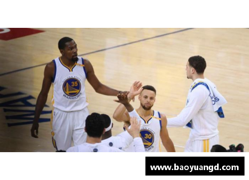 yl永利集团4比1！勇士主场夺得NBA总冠军库里杜兰特合砍73分 - 副本